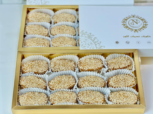 Mini Keto Tea Cakes كعك الشاي كيتو صغير