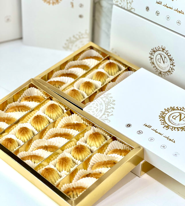Small walnut and pistachio maamoul معمول جوز وفستق صغير